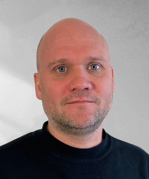 https://www.24hshop.dk/pub_docs/files/omoss_kian_2025_2.jpg