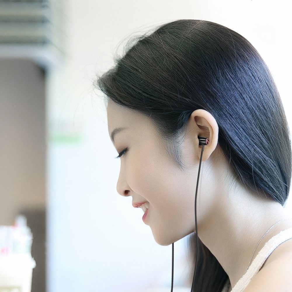 Joyroom In-Ear Headset med 3,5 mm, mikrofon og fjernbetjening