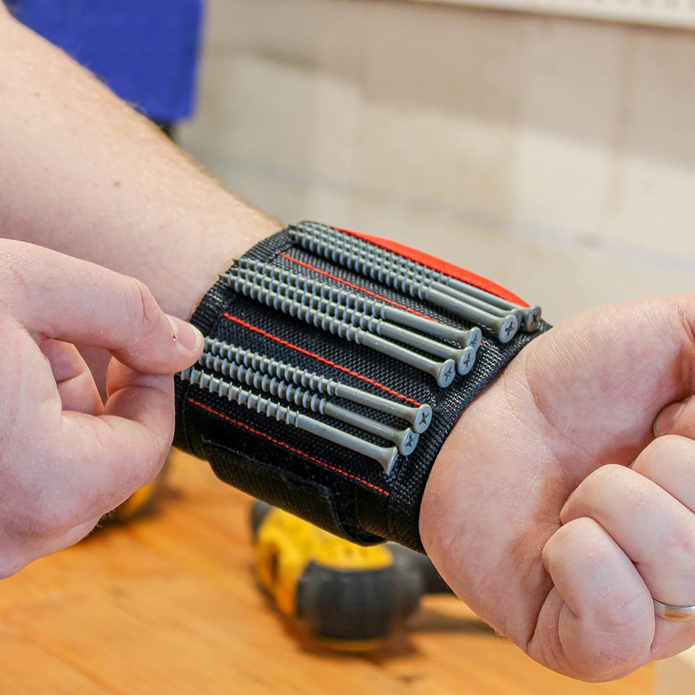 Magnetiske armbånd til håndværkere