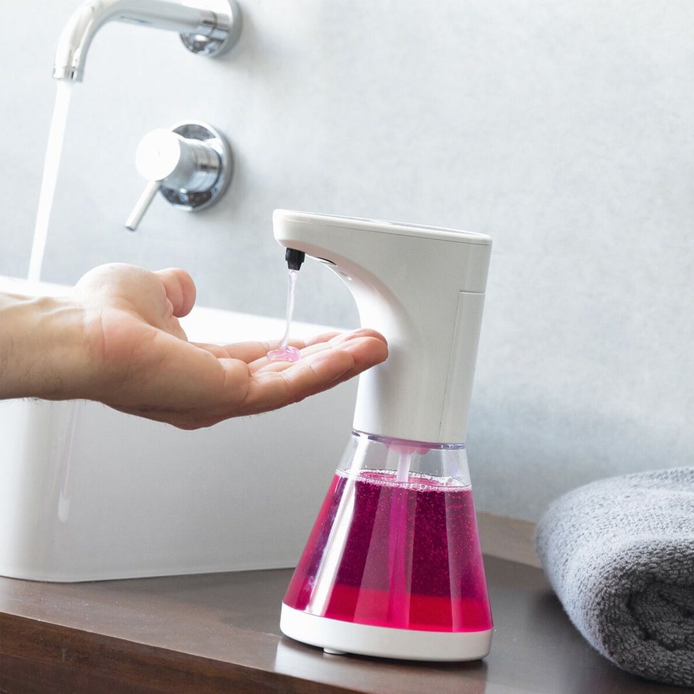 Automatisk sæbedispenser med sensor og justerbare intensitetsniveauer