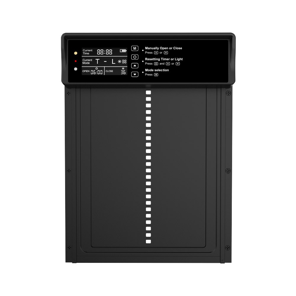 Kyllingedør med timer, lyssensor og solcelledrevet opladning