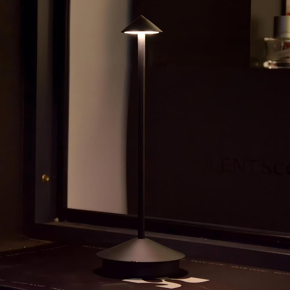 LED-bordlampe i aluminium med justerbar lysstyrke og USB-opladning - Sort