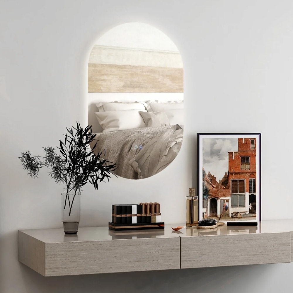 Oval spejl 80 × 50 cm med LED-belysning