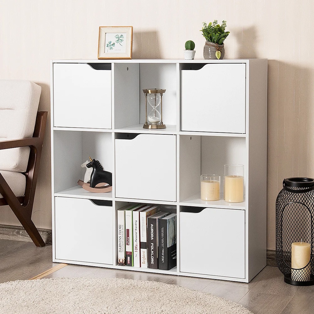 Kubehylde med 9 rum og magnetlåger – hvid