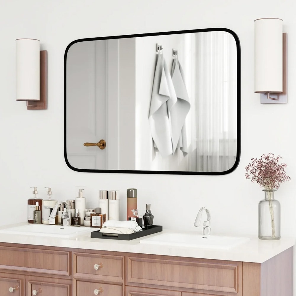 Badeværelsesspejl 70x50 cm med sort ramme