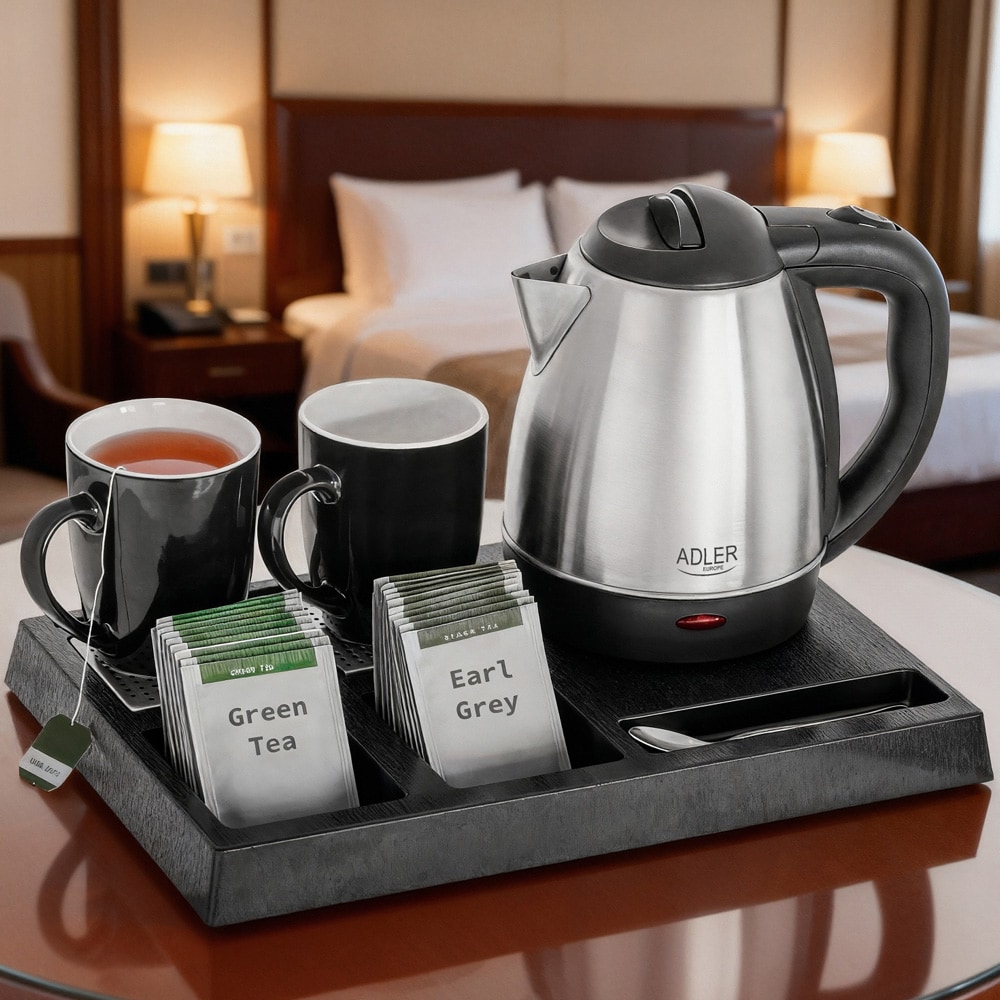 1,2 liters kedel med velkomstbakke, keramiske kopper og opbevaringsrum