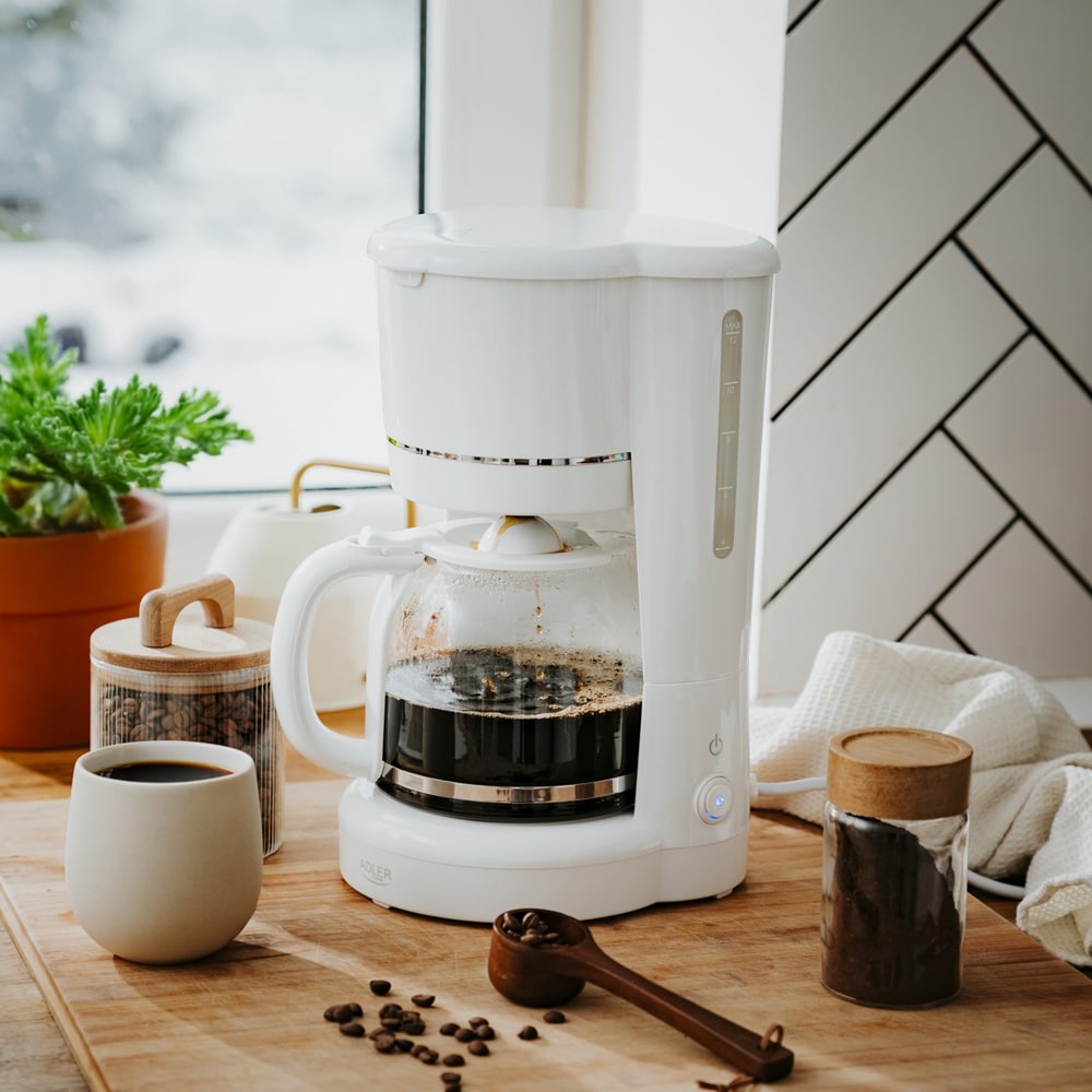 Kaffemaskine til 12 kopper - Hvid