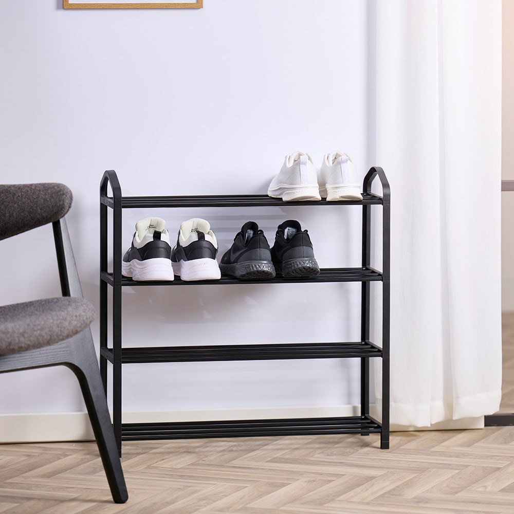 Day Skostativ i stål med 4 hylder - Sort