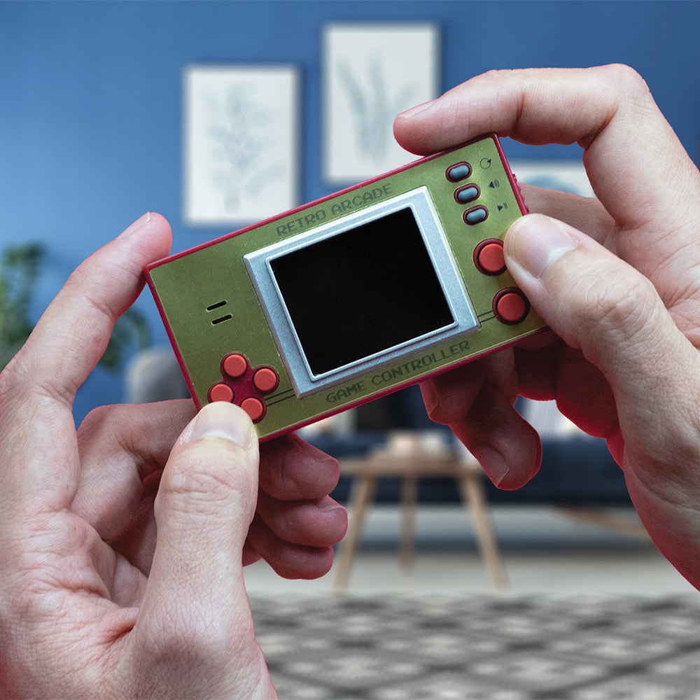 Retro-håndcontroller med indbygget LCD-skærm og 150 klassiske spil