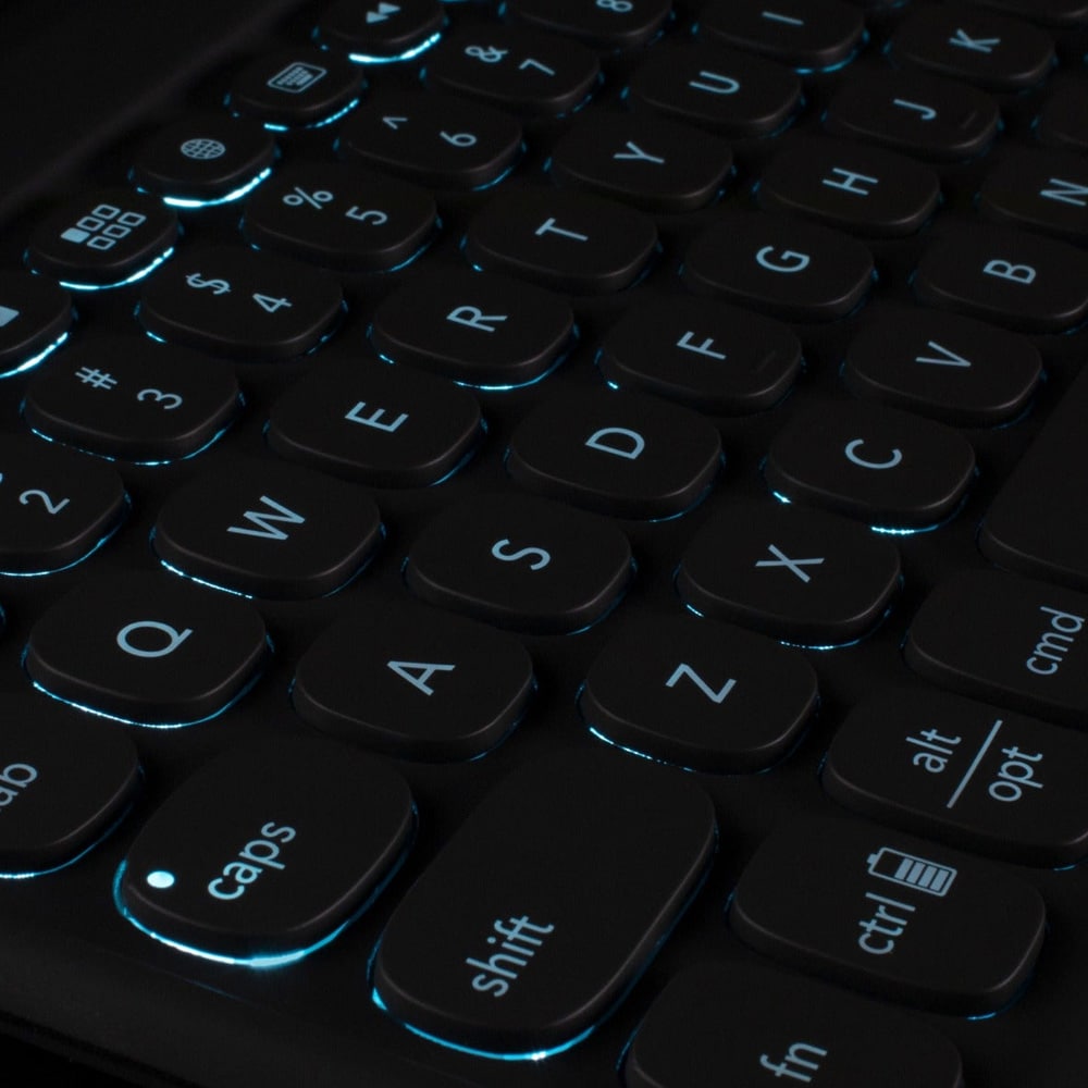 Zagg Pro Keys iPad 10,2" 7.–9. generation / tastaturetui med pegefelt / Bluetooth / QWERTZ