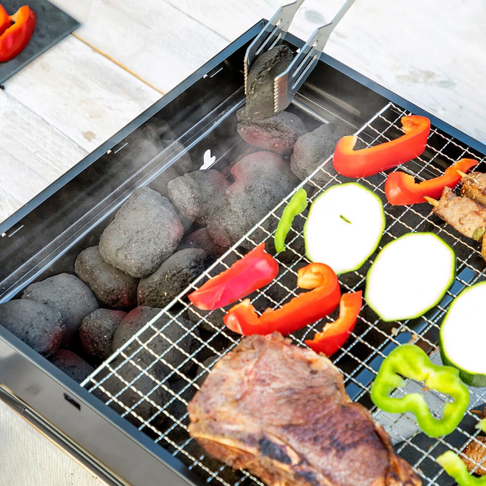 Sammenklappelig og transportabel kulgrill / transportabel kulgrill / campinggrill med kul