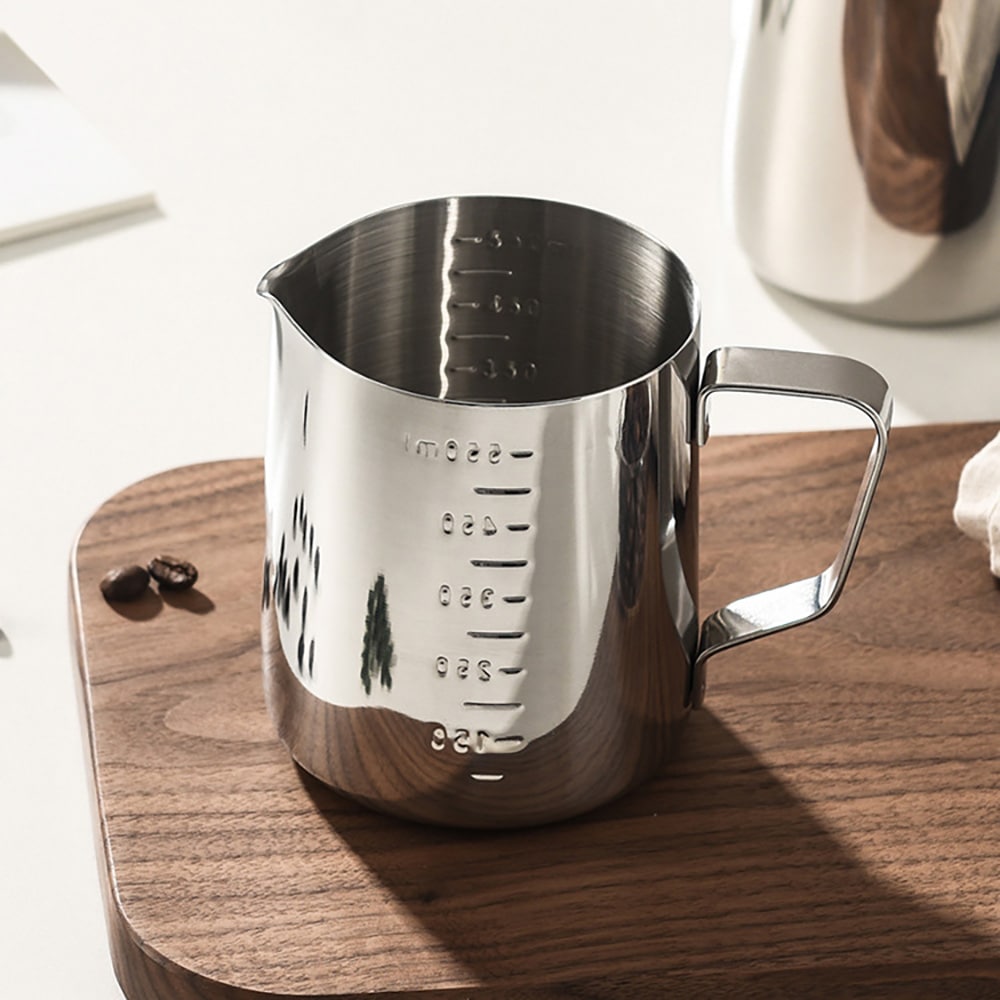 Mælkeskummer i rustfrit stål, 550 ml / Latte Art-kande / Mælkekande til espresso