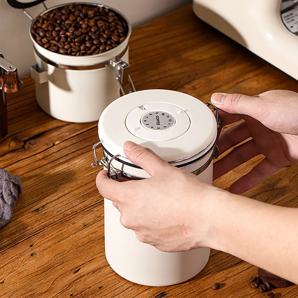 Opbevaringsdåse i rustfrit stål til kaffe, 1,8 l – Hvid / Kaffedåse med ske