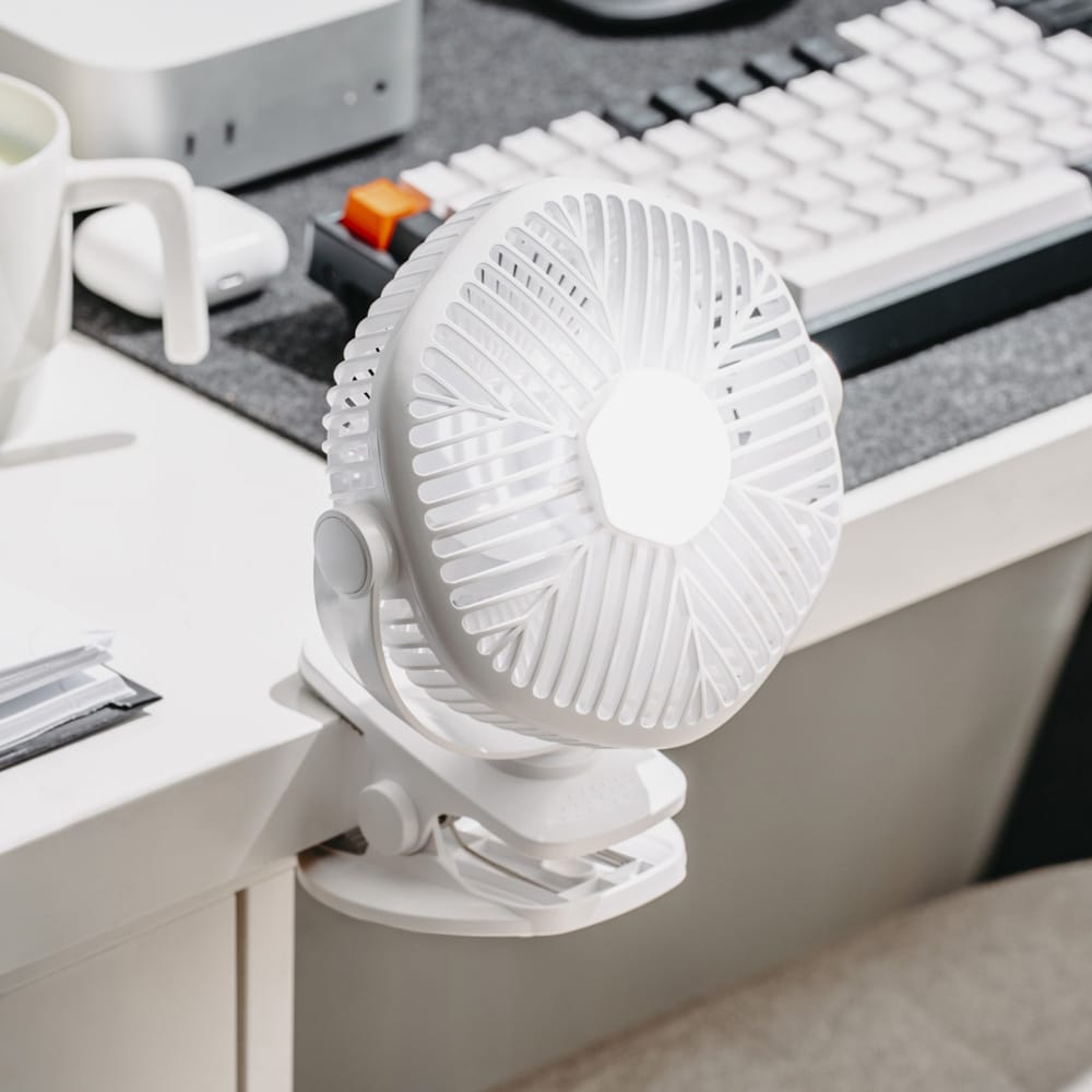Genopladelig ventilator med klemme - Hvid / Ventilator med klemme og batteri