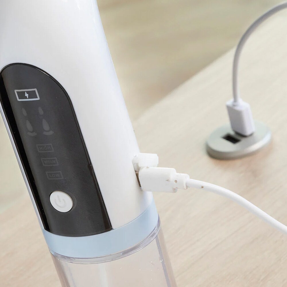 Genopladelig hydro-ansigtsrenser / porerenser med vand / hydro-cleanser med 6 mundstykker