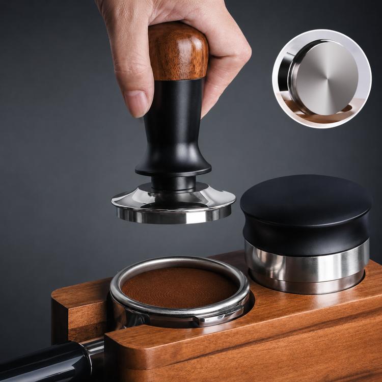 Kaffestamp 51 mm med konstant tryk og valnøddeshåndtag, flad bund / Espressostamp