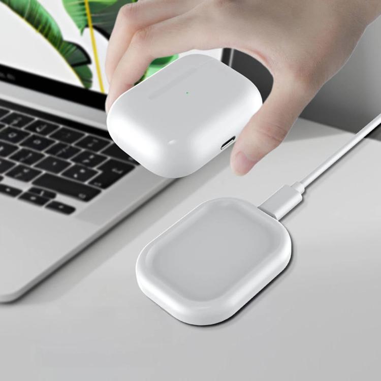 Trådløs oplader på 3 W med USB-C til hovedtelefoner – Hvid / Oplader til hovedtelefoner / Opladningsplade