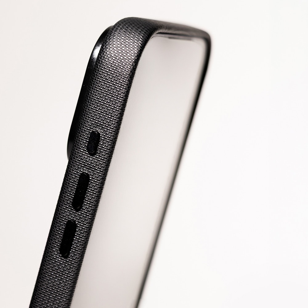 Etteri Elegant Mag-cover til iPhone 17 Pro / 18 Pro – Svart / MagSafe-cover / 3D-cover