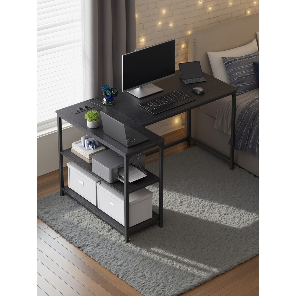 Skrivebord i L-form med stikkontakter / Hjørneskrivebord med hylde / Computerskrivebord med USB-porte