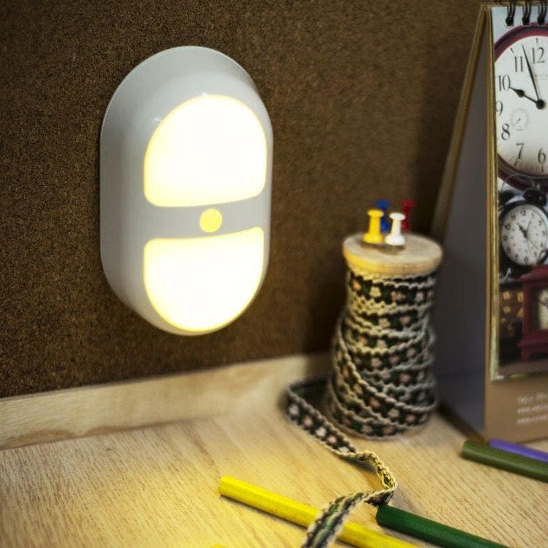 Trådløs dobbelt LED lampe med sensorfunktion