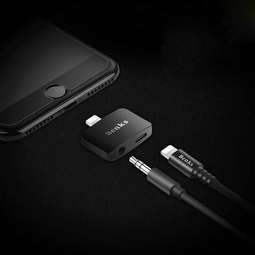 Adapter Ladestik + Hovedtelefonstik iPhone 7 - iOS 9.3-10.3.2
