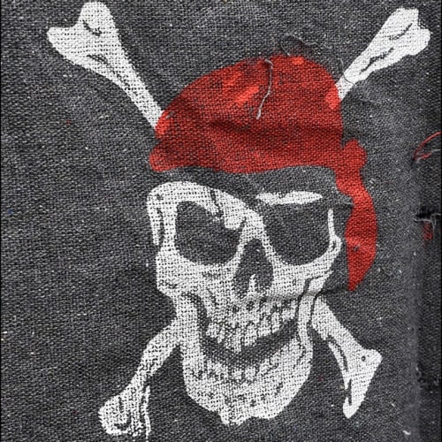 Piratflag for Halloween - Jolly Roger Skull 76x90cm