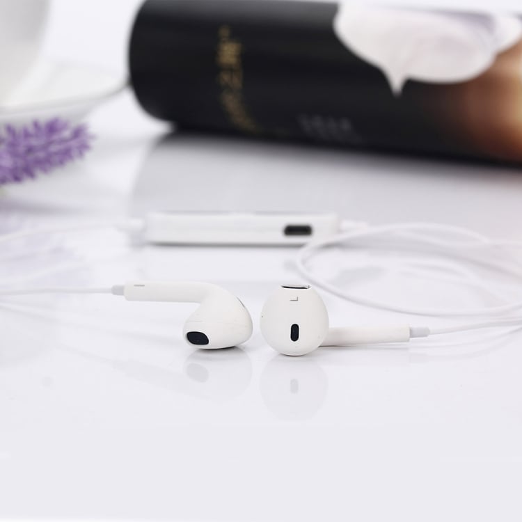 Hvide Bluetooth In-ear Høretelefoner med ledning