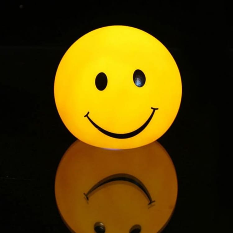 Farverig Natlampe Smiley - Pakke med 2 stk.