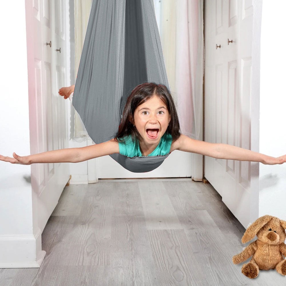 Elastisk hammock i nylon 150×280 cm / lille hængekøje til inden- og udendørs brug – Grå