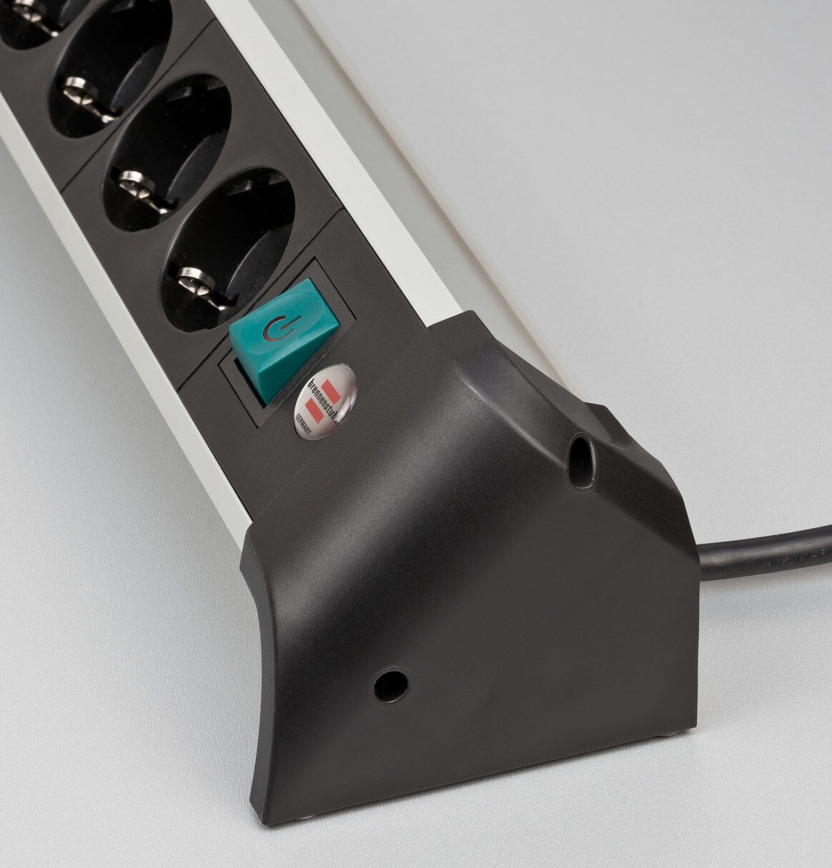 Brennenstuhl Alu-Office-Line stikkontakt 4-vejs og 1x USB-C, 1x USB-A, 1,8 m