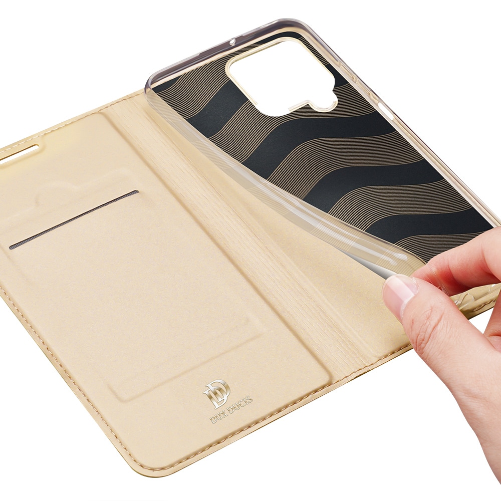 Dux Ducis Skin Pro Bookcase type etui til Samsung Galaxy A22 4G gylden