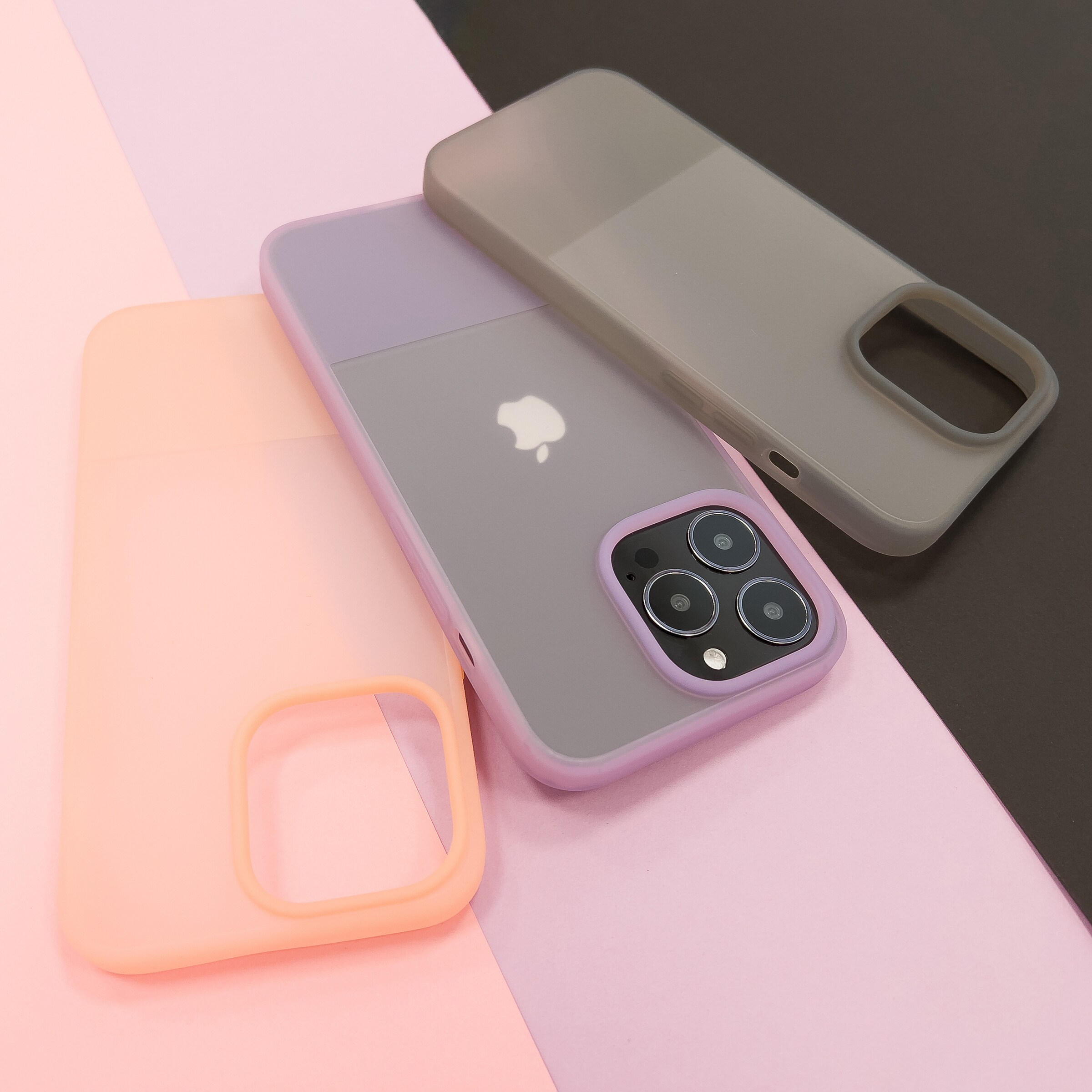 Kingxbar Plain Series cover til iPhone 13 Pro silikoneetui lilla