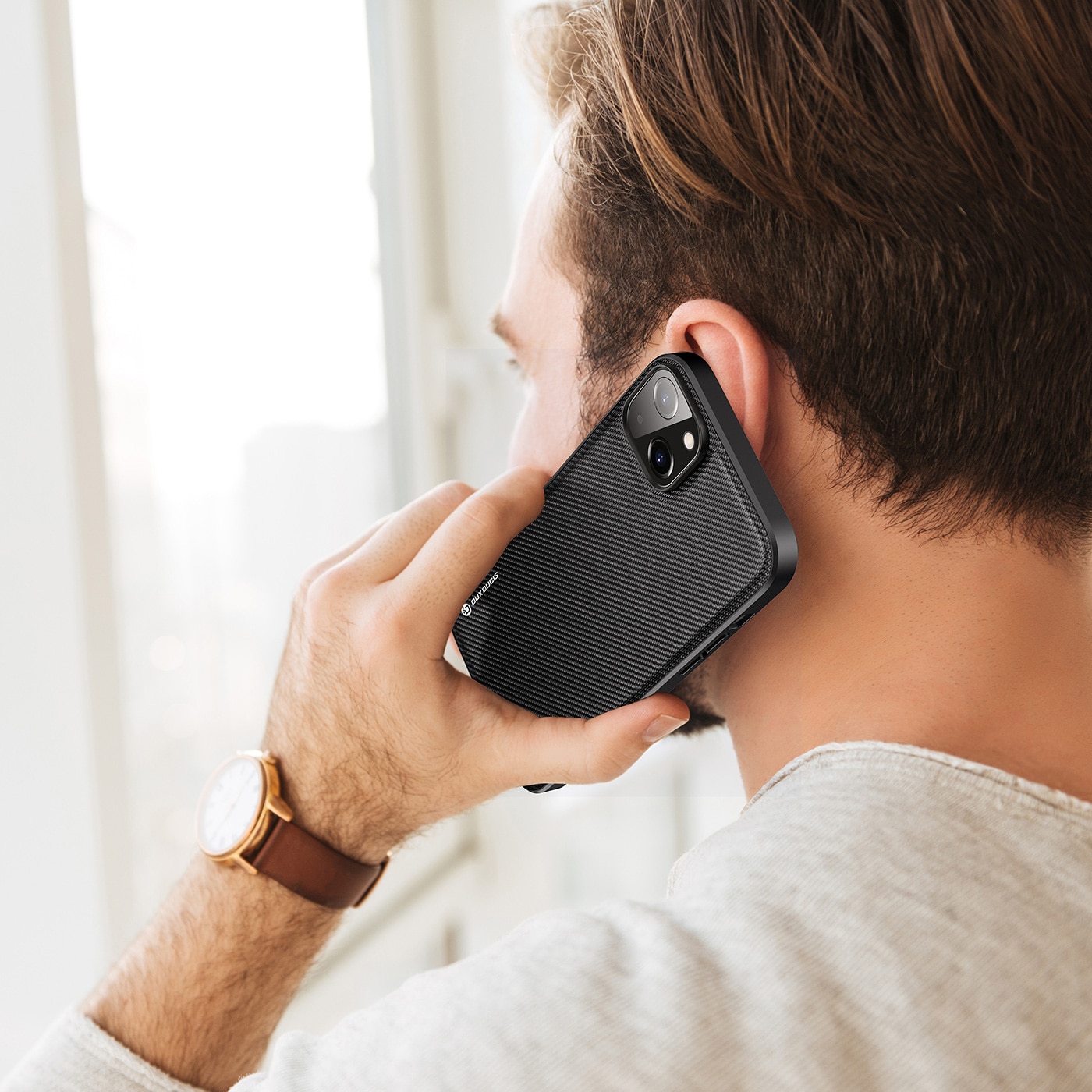 Dux Ducis Fino etui med nylonovertræk iPhone 14 Plus sort