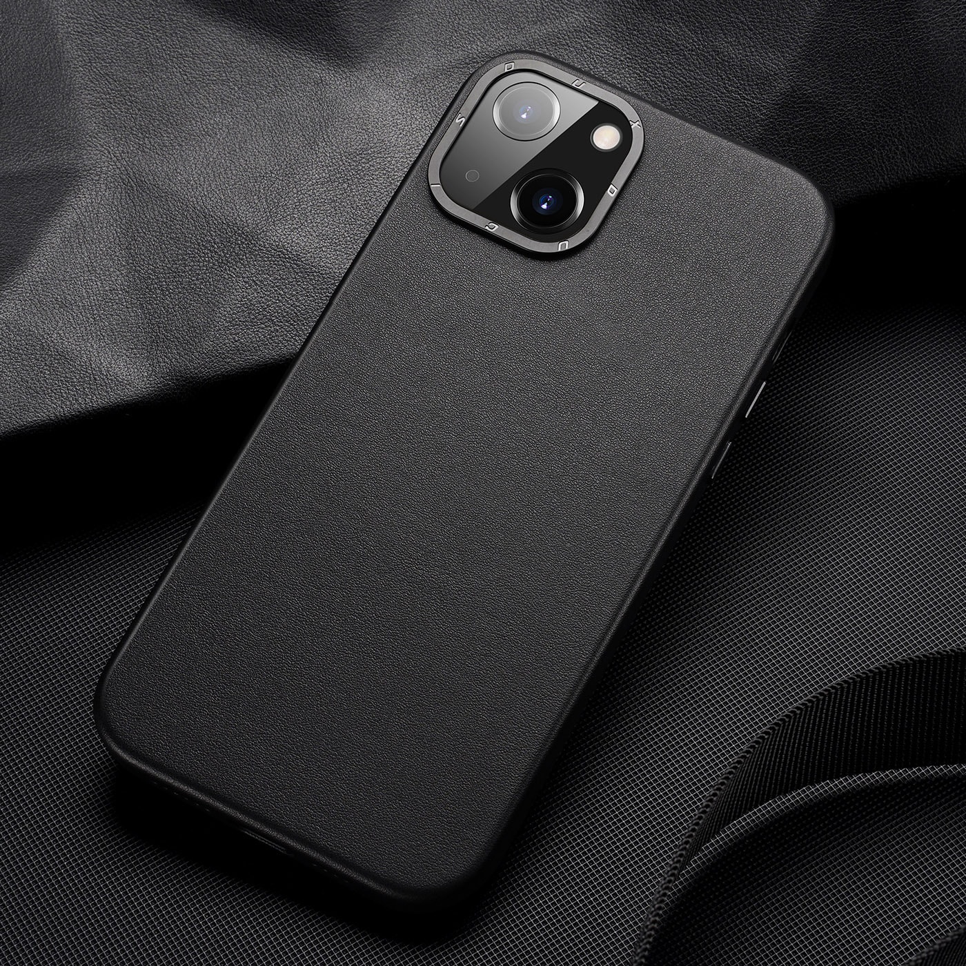 Dux Ducis Grit læderetui til iPhone 14 Plus Elegant cover i kunstlæder (MagSafe-kompatibel) Sort