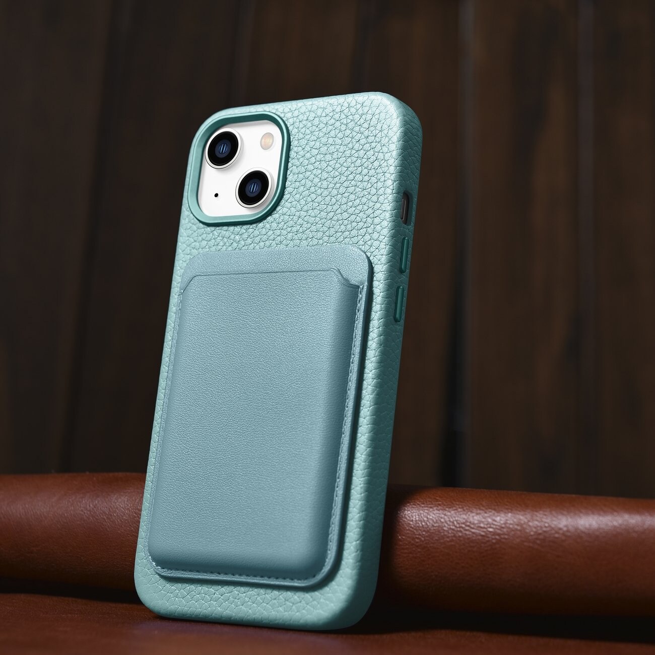 iCarer Litchi Premium magnetisk læderetui til iPhone 14 Plus med MagSafe - Green (WMI14220711-GN)