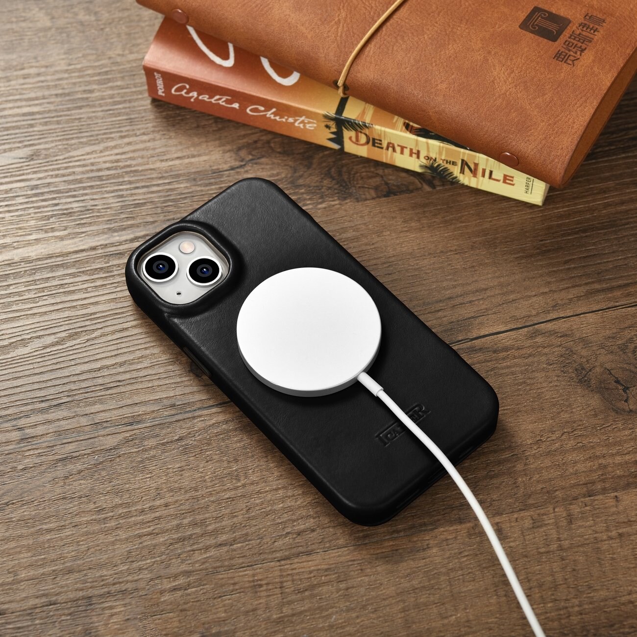 iCarer CE Oil Wax Leather Folio Case for iPhone 14 Plus, Magnetic Flip, MagSafe, Black