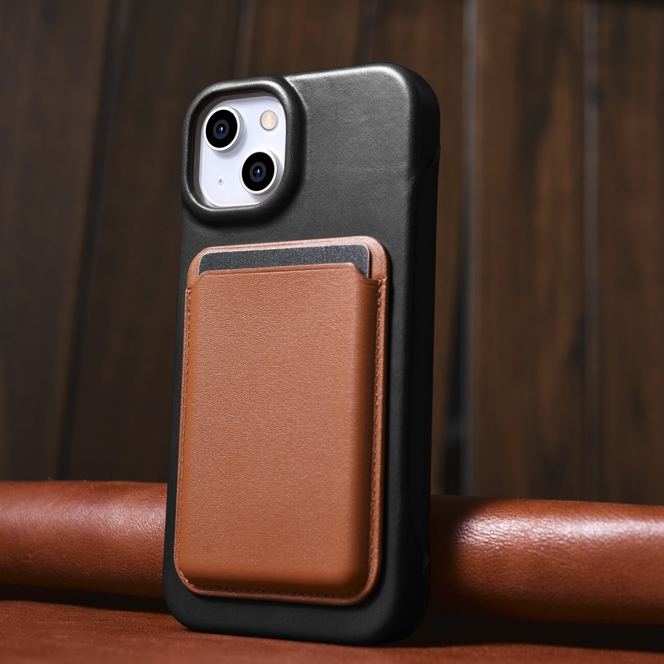 iCarer CE Oil Wax Leather Folio Case for iPhone 14 Plus, Magnetic Flip, MagSafe, Black