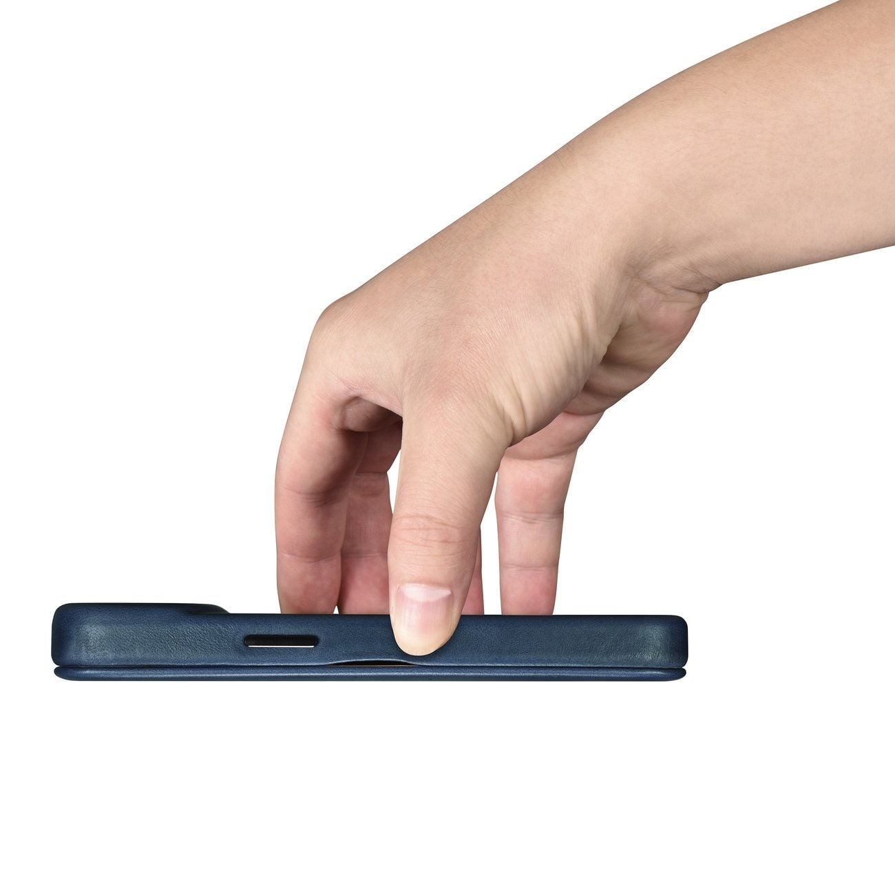 iCarer CE Oil Wax Leather Folio Case iPhone 14 Plus MagSafe Flip Etui Blue (AKI14220707-BU)