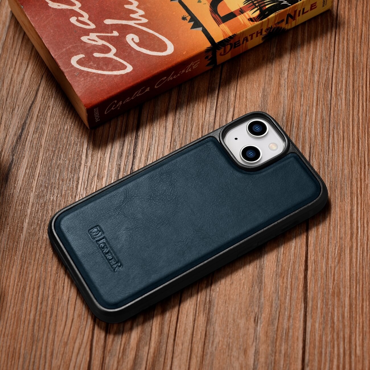 iCarer Leather Oil Wax-etui dækket med naturlæder til iPhone 14 Plus blå (WMI14220719-BU)