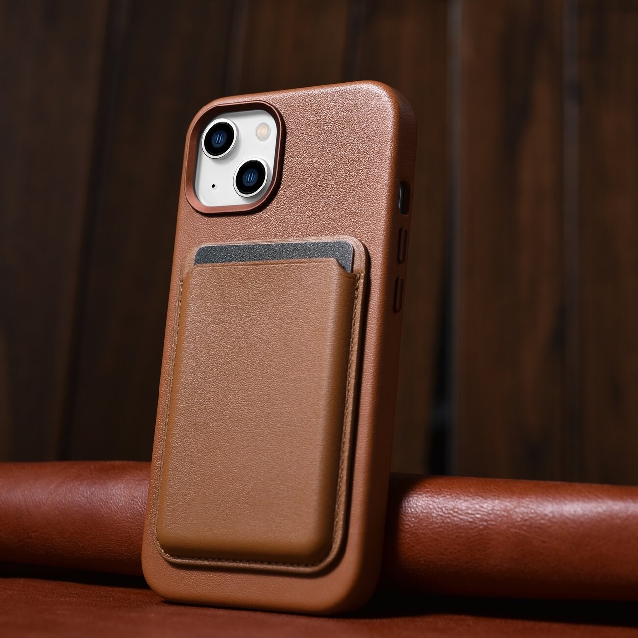 iCarer Case Lædercover til iPhone 14 Plus Brun (MagSafe-kompatibel)