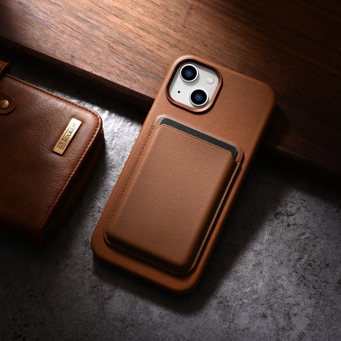 iCarer Case Lædercover til iPhone 14 Plus Brun (MagSafe-kompatibel)