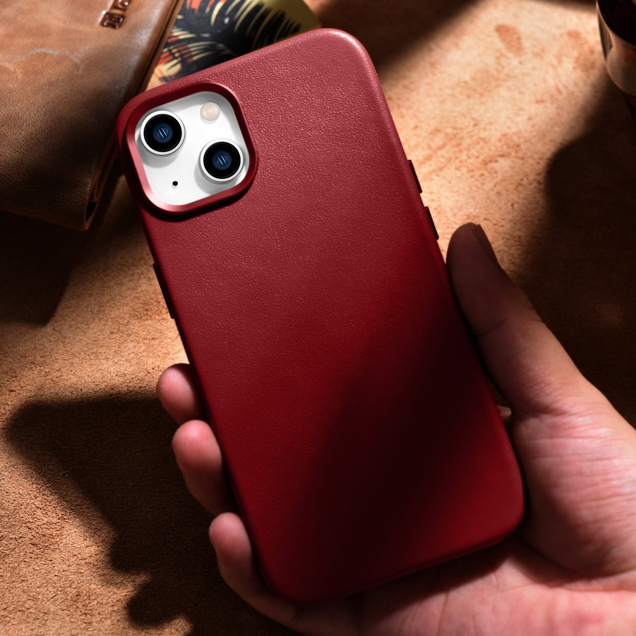 iCarer Case Læderetui i naturlæder til iPhone 14 Plus rød (kompatibel med MagSafe)