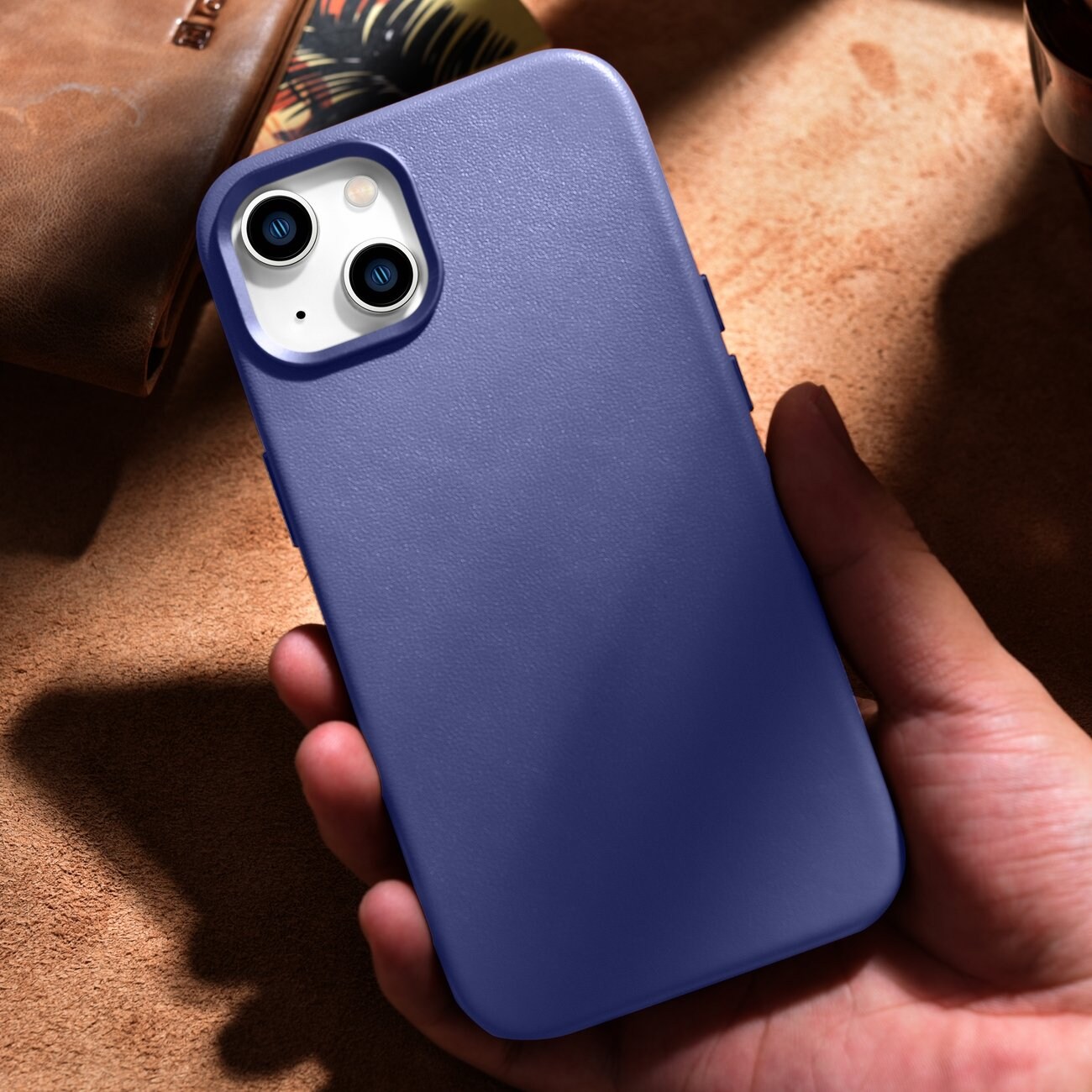 iCarer Case lædercover ægte læder iPhone 14 Plus lyslilla (MagSafe-kompatibel)