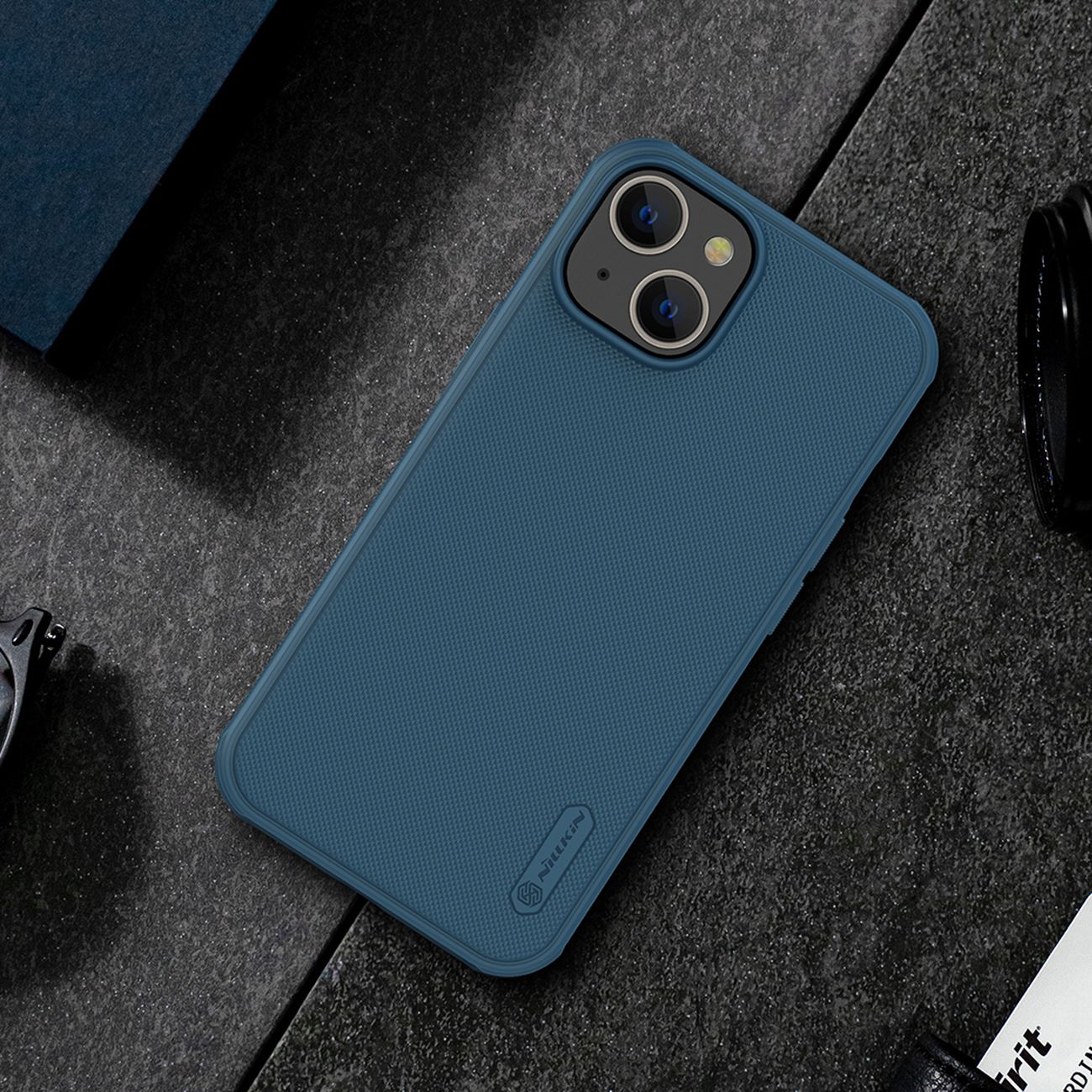 Nillkin Super Frosted Shield Pro magnetisk etui til iPhone 14 Plus med MagSafe magnetisk sort