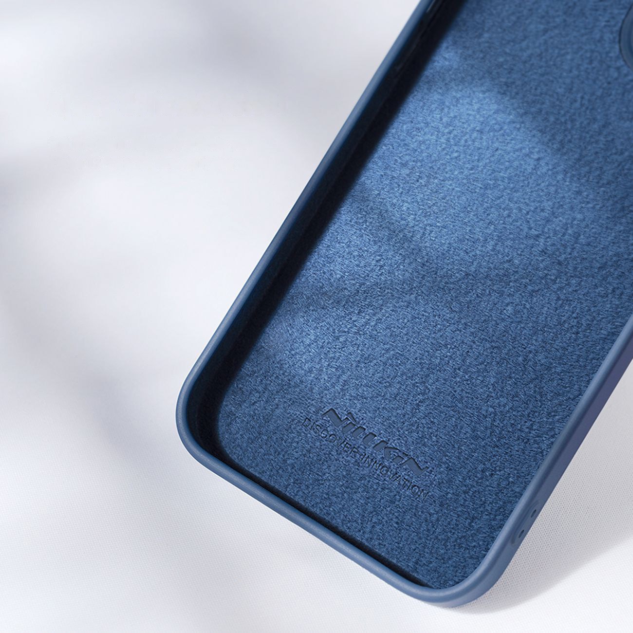 Nillkin CamShield Silky Silicone Case iPhone 14 Plus-etui med kameradæksel grøn