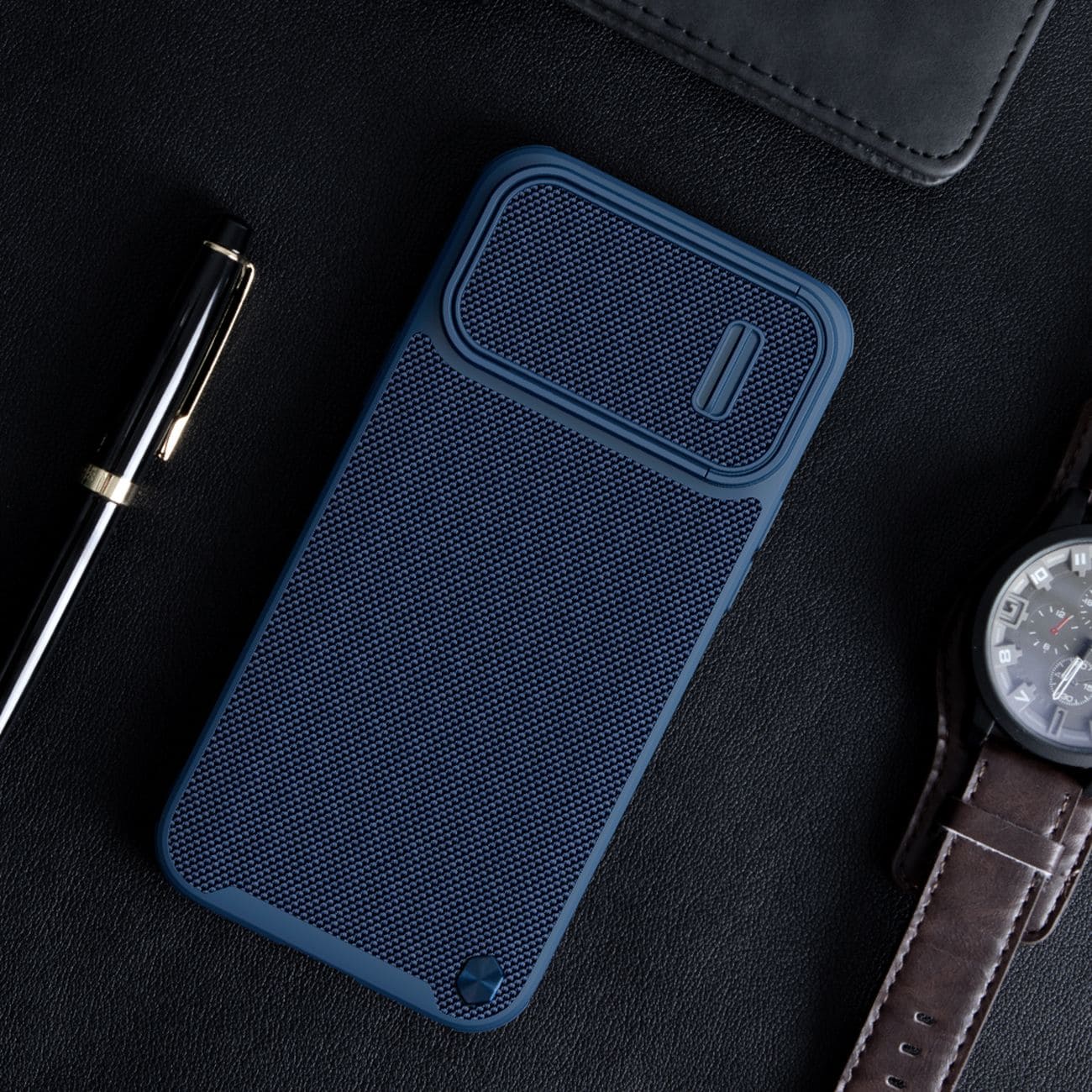 Nillkin Textured S Case iPhone 14 Plus pansret cover med kameradæksel, sort