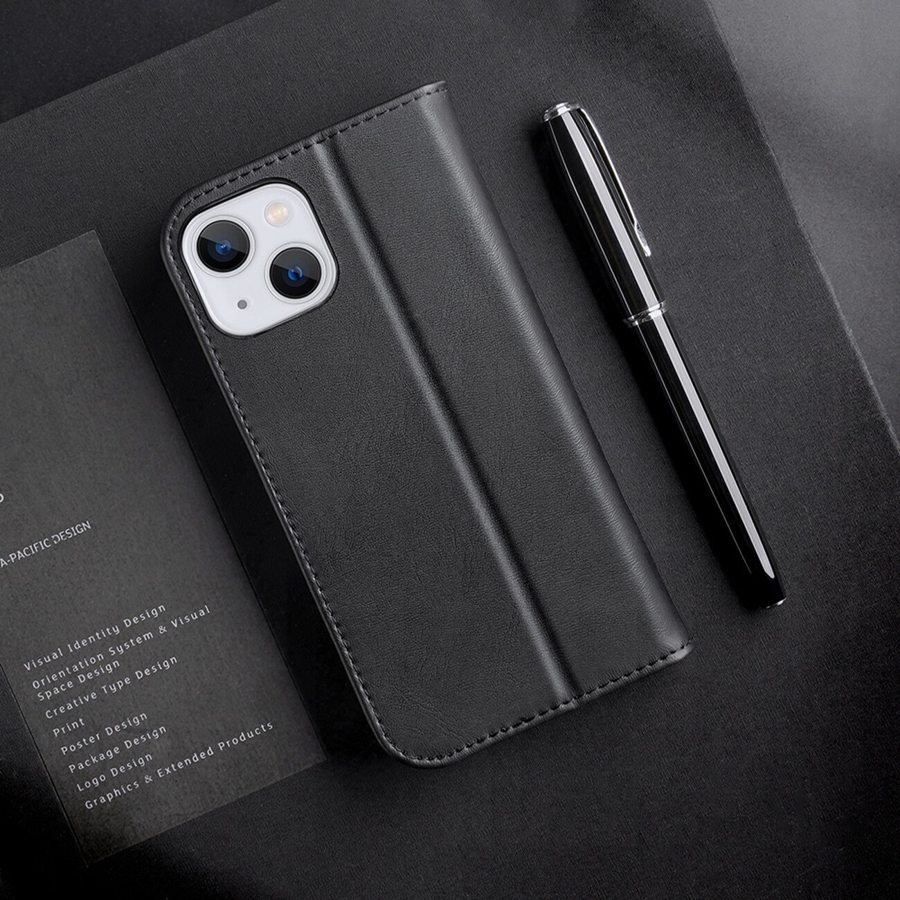 Dux Ducis Hivo Læder Flip Cover Ægte læderpung til kort og dokumenter iPhone 14 Plus Sort