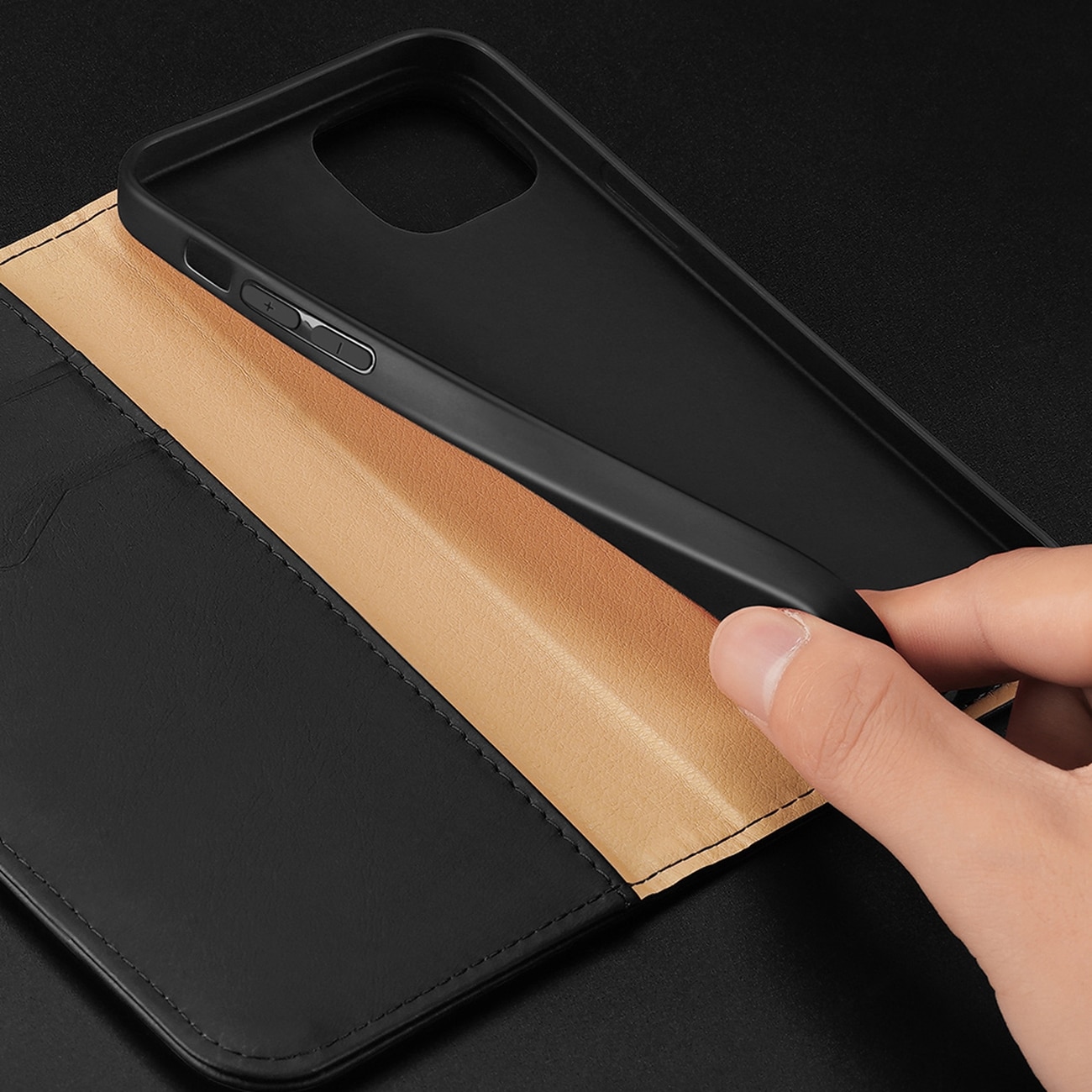 Dux Ducis Hivo Læder Flip Cover Ægte læderpung til kort og dokumenter iPhone 14 Plus Sort