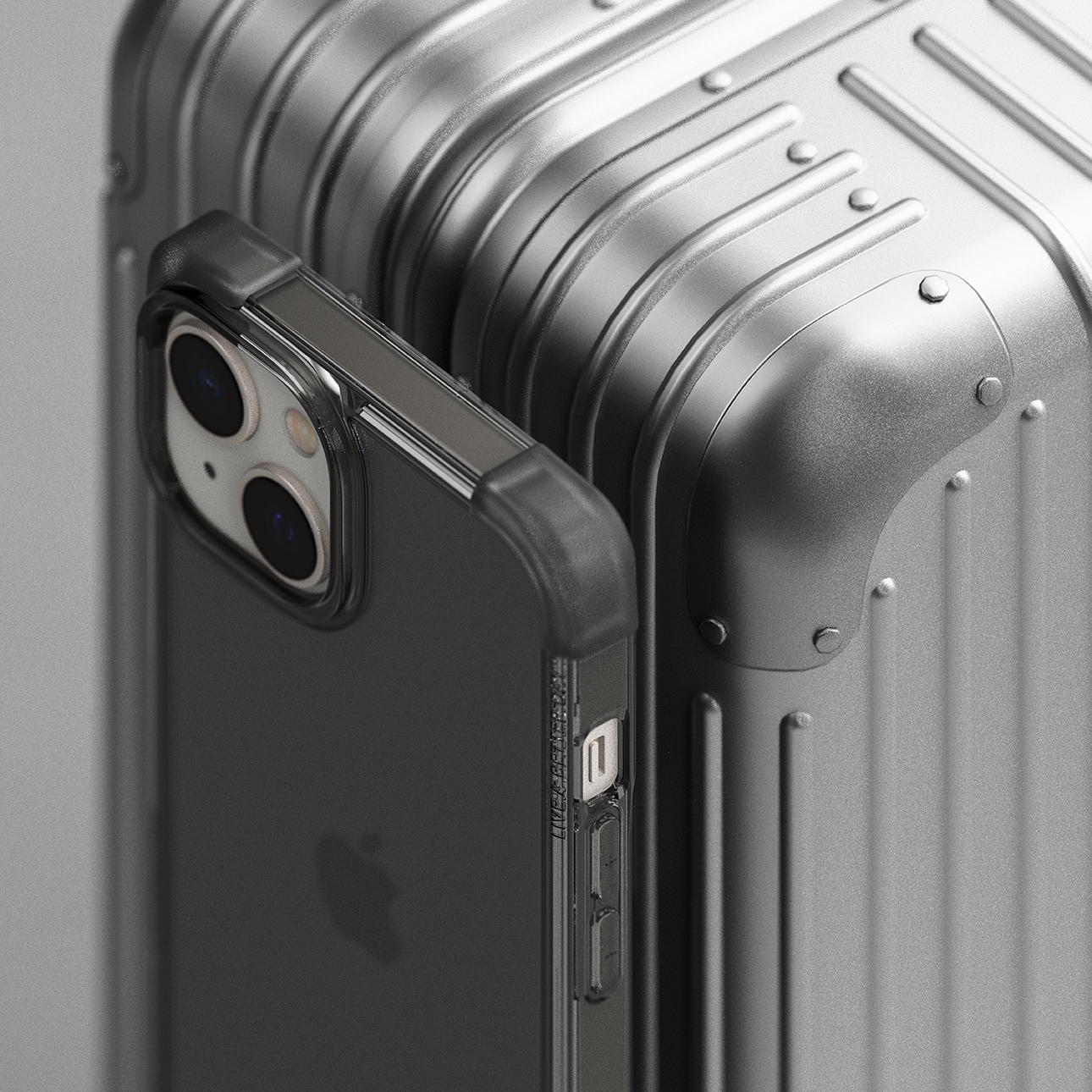 Ringke Fusion Bumper-etui til iPhone 14 Plus grå
