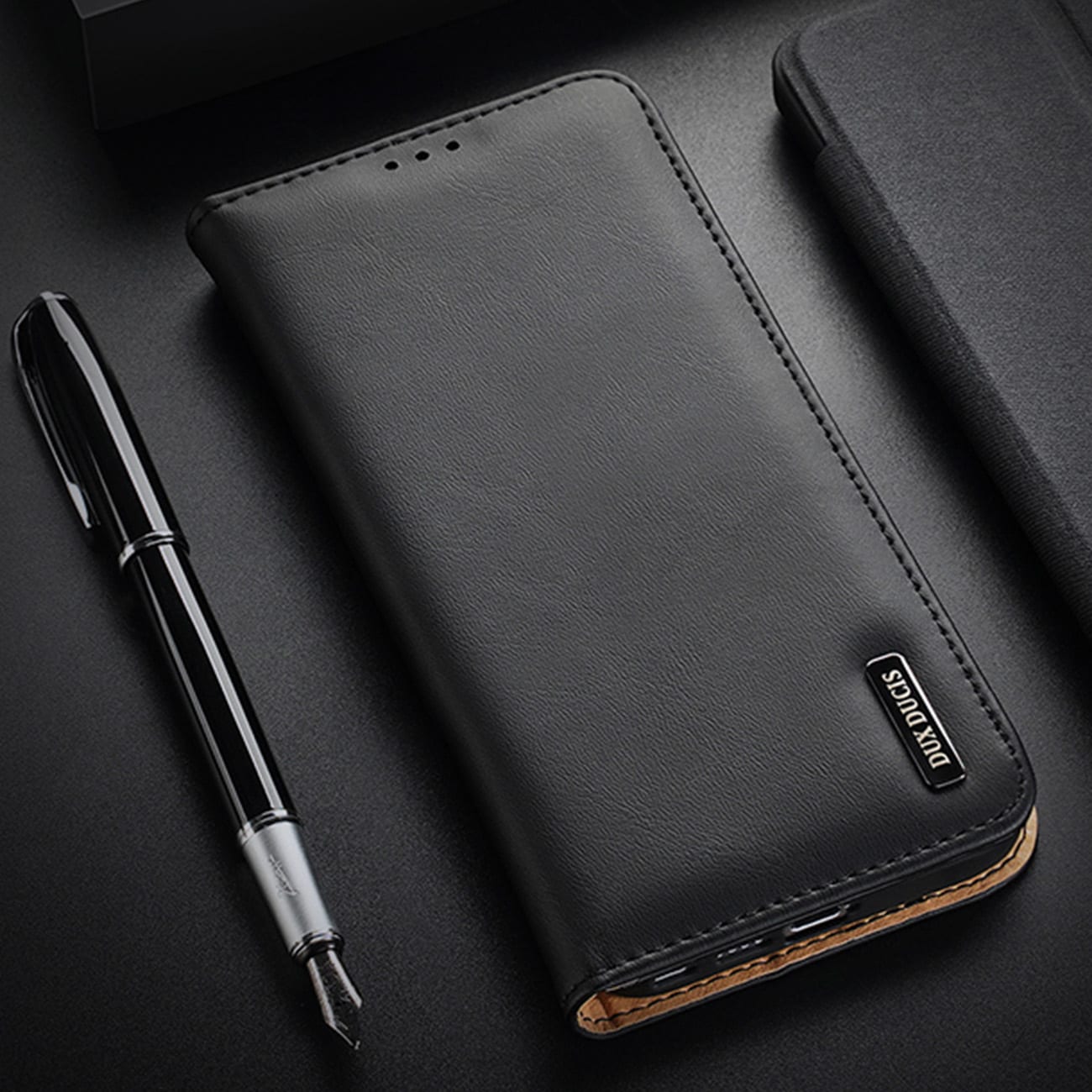 Dux Ducis Hivo etui Samsung Galaxy S23+ flip cover wallet stand RFID blocking brown